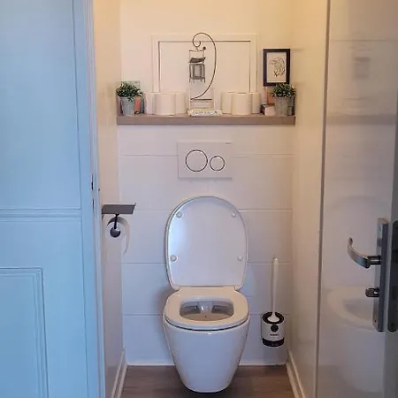 Cosy Paris Apartment Carrieres-sous-Poissy